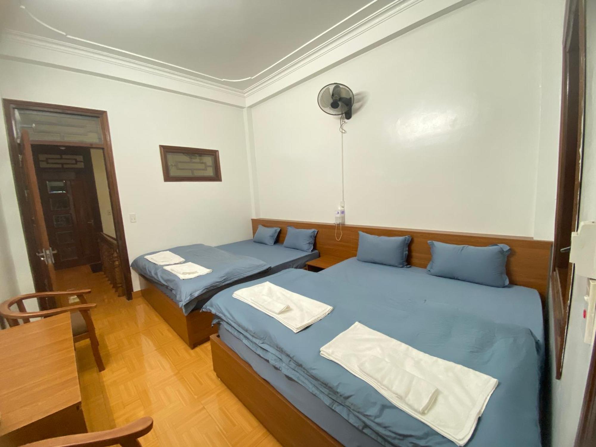 Hang Thuong Hostel - Motorbikes And Tour Ha Giang Bagian luar foto